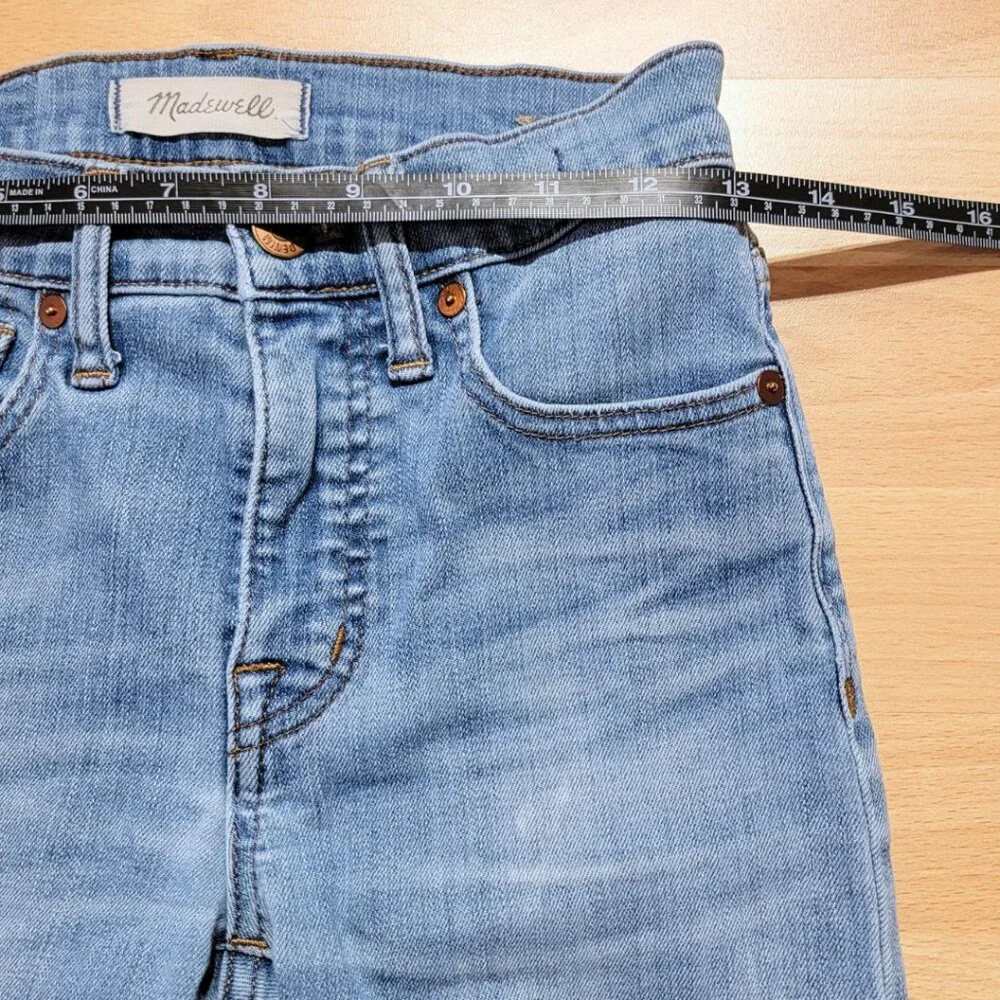 Madewell 9" High-Rise Skinny Jeans: Distressed-Hem Edition | Size: 23 - Picture 8 of 13
